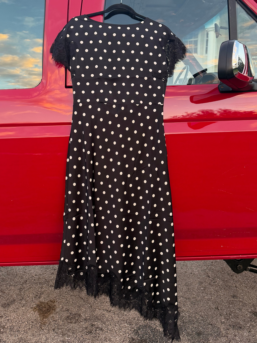 The Sophie  POLKA DOT LACE TRIM SHORT SLEEVE MIDI DRESS