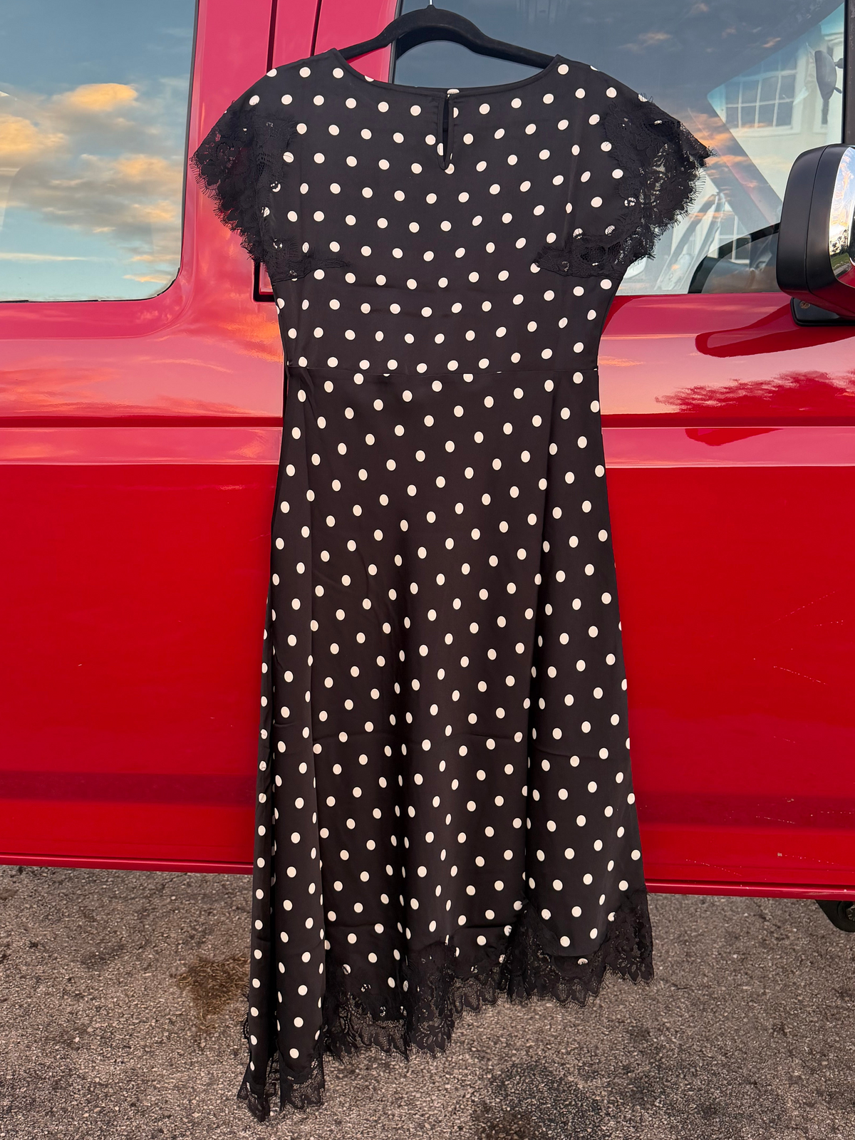 The Sophie  POLKA DOT LACE TRIM SHORT SLEEVE MIDI DRESS