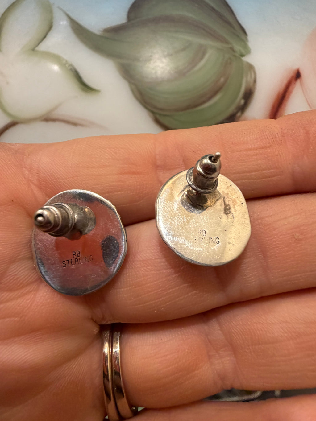 Running Bear Kingman stud earrings